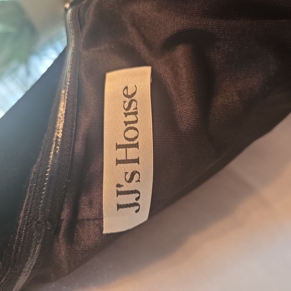 JJs HOUSE Black Off The Shoulder Draped Full Length Formal Evening Gown Sz 14 - Picture 7 of 8